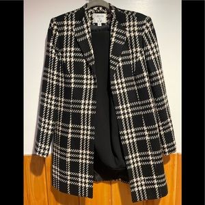 Collections for Le Suit